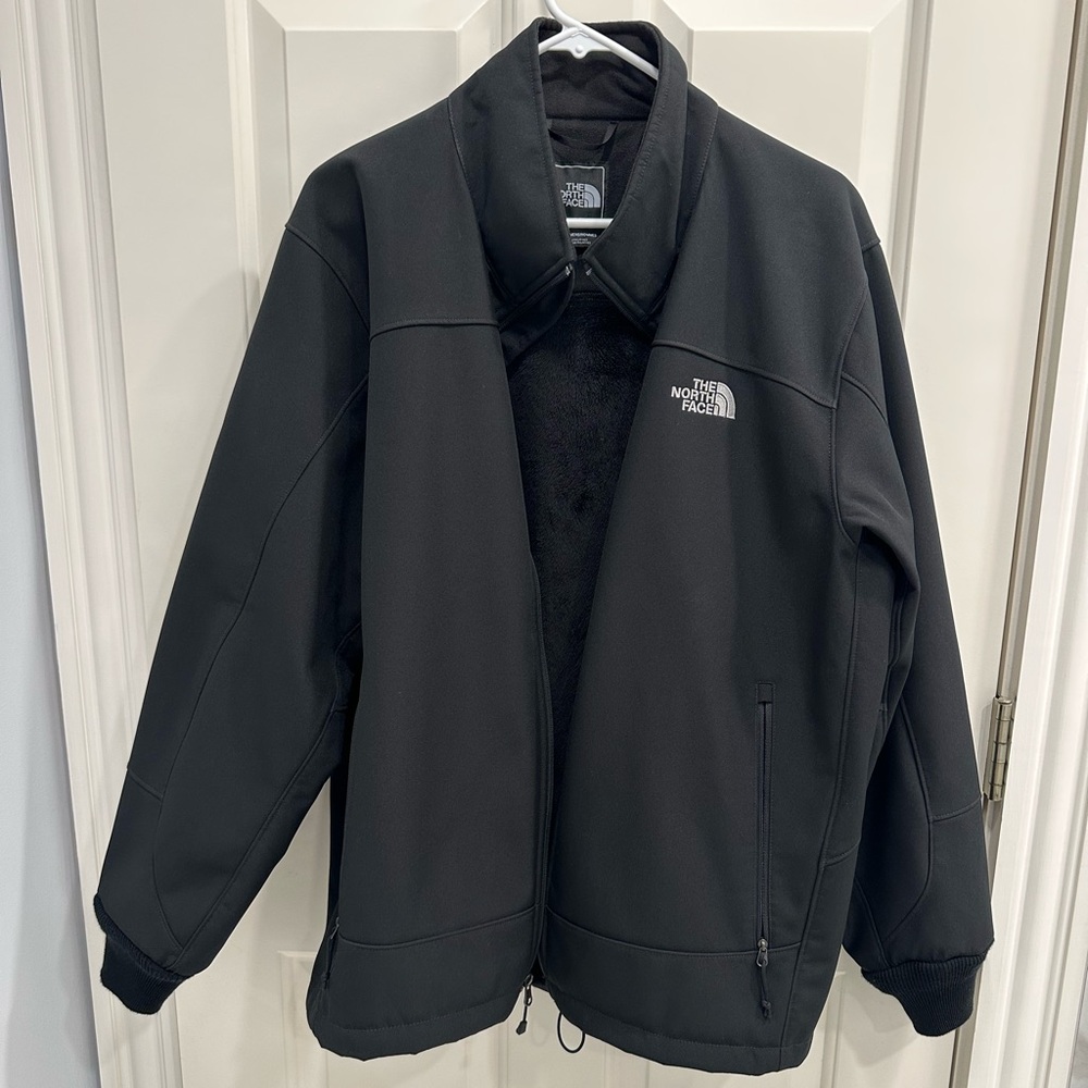 The North Face Men's Classic Black Jacket